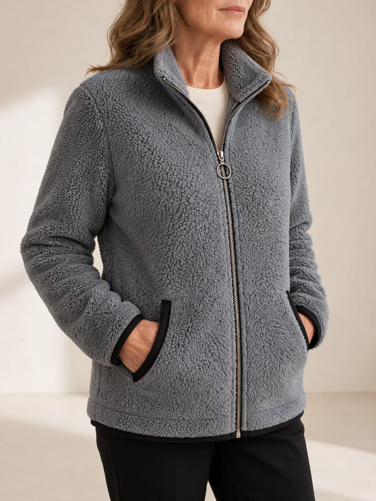 Amée – warm fleece vest – Grijs – driekwart