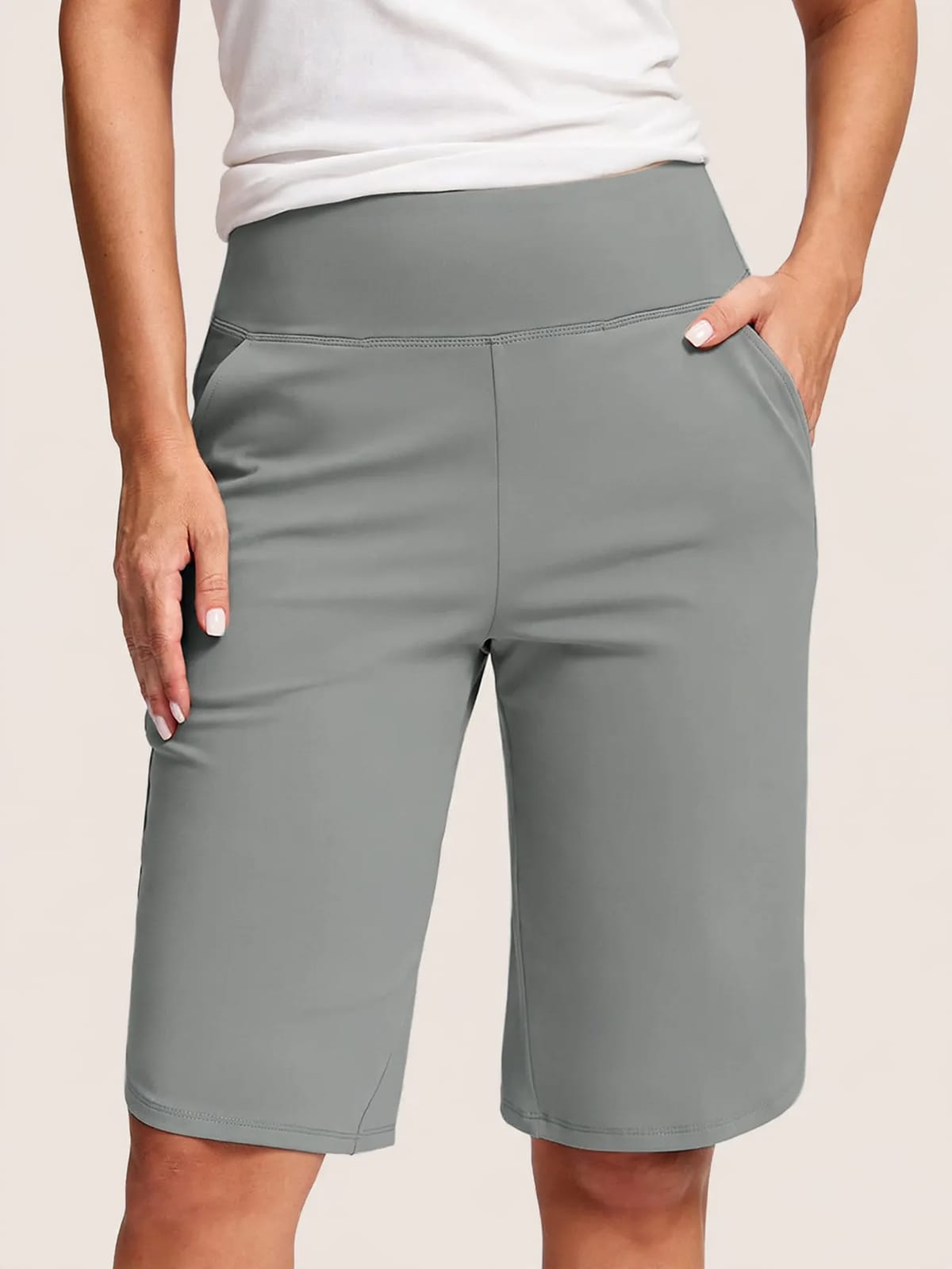 Corrina – sportieve bermuda – Grijs – detail