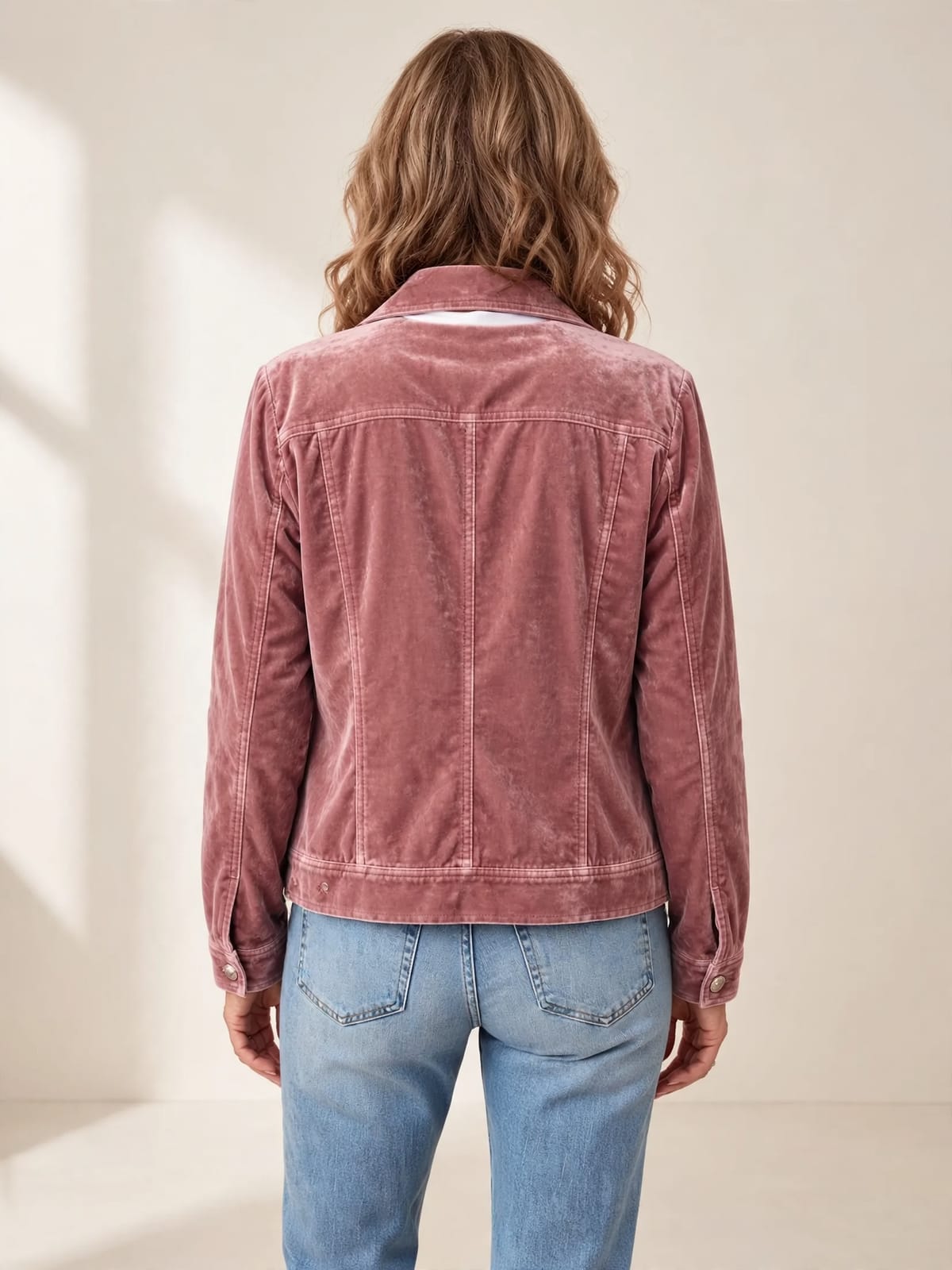 Hedda – boho fluwelen jas – Roze – achterkant