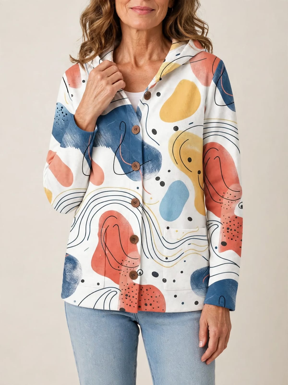 Ingrid – zacht vest met capuchon – Beige – hand bij hals