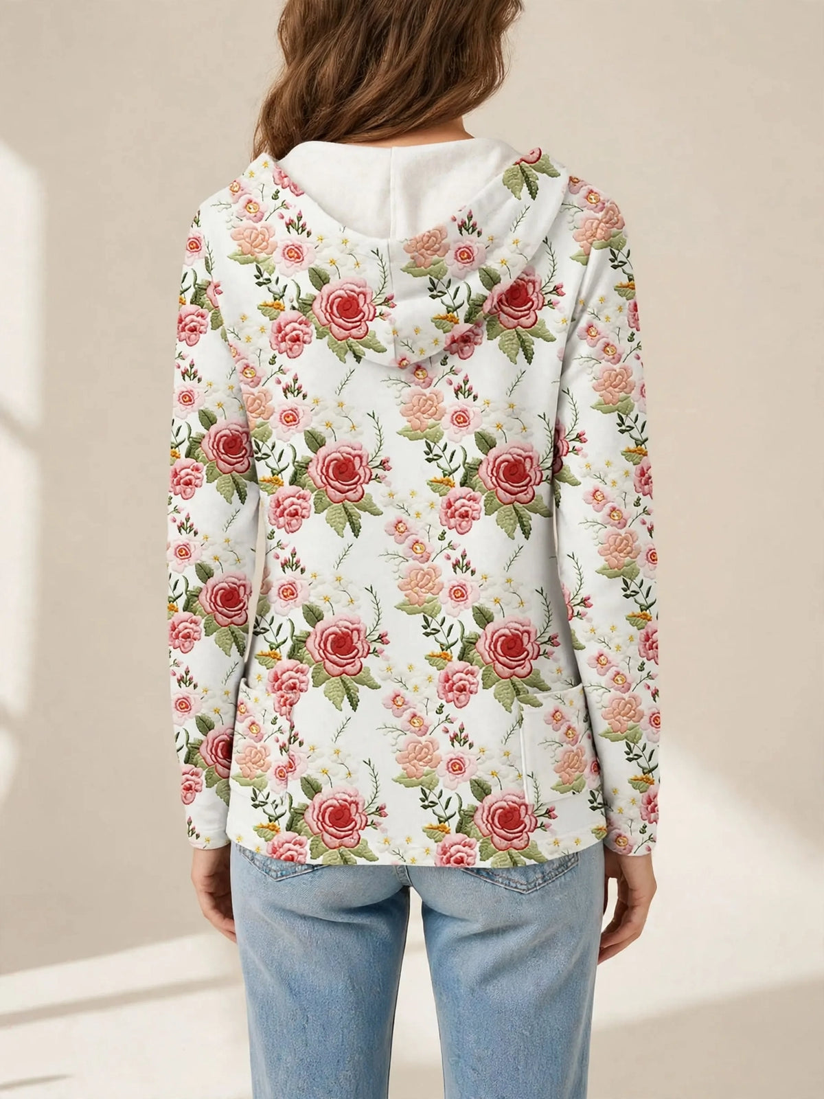 Ingrid – zacht vest met capuchon – Poederroze – achterkant