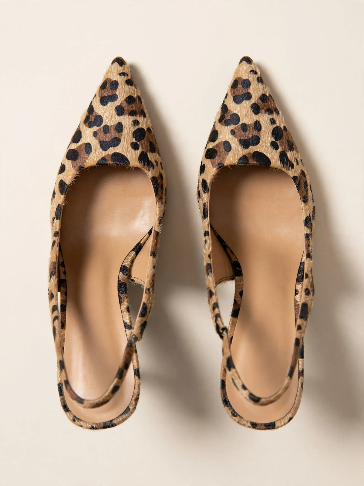 Clara – luipaard slingback pumps – Productfoto bovenaanzicht