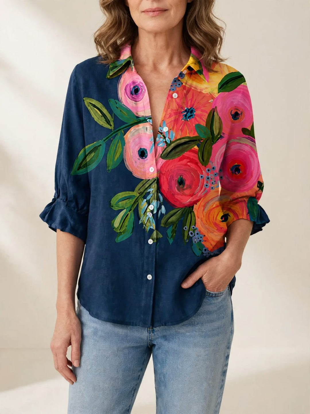 Lichte en kleurrijke gedrukte blouse