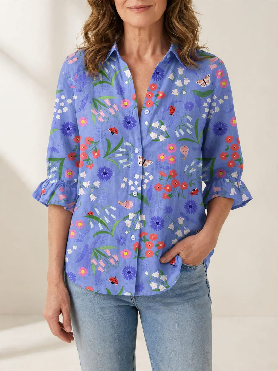 Lichte en kleurrijke gedrukte blouse