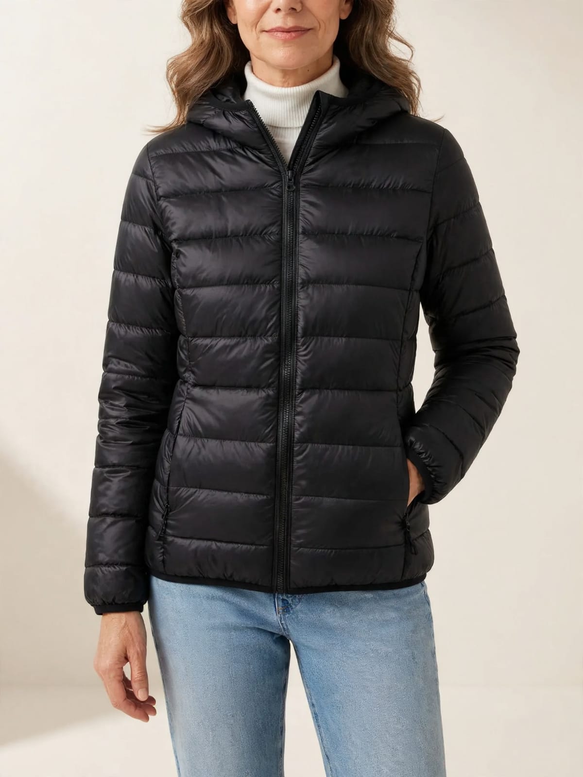 Lana – casual donsjas – Zwart – vooraanzicht