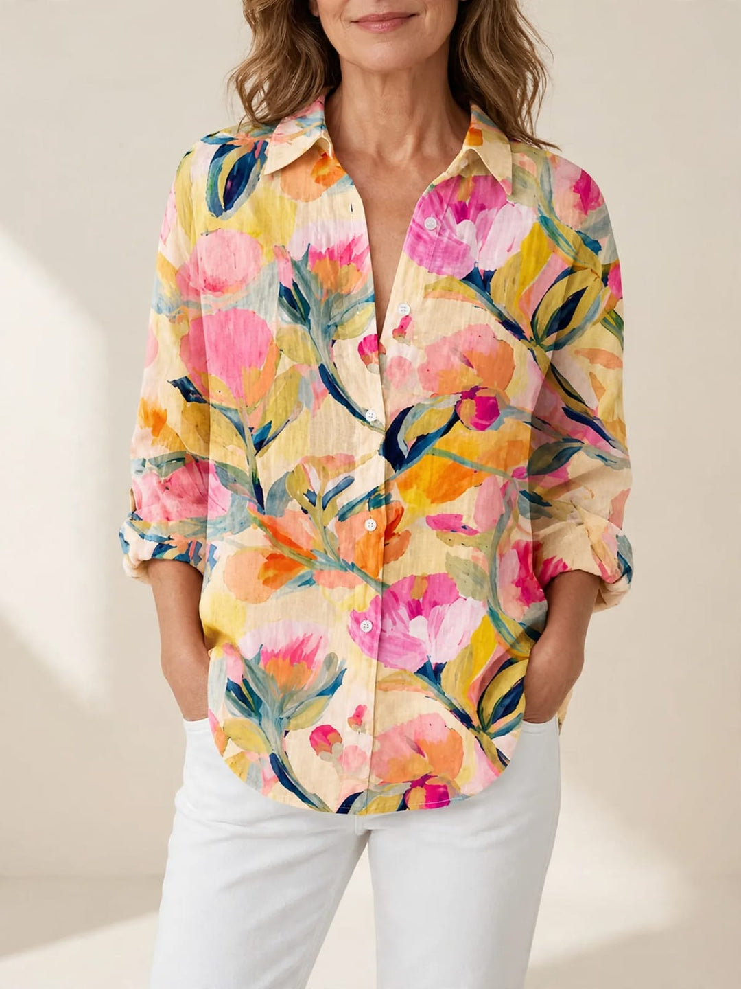 Lichte en kleurrijke gedrukte blouse