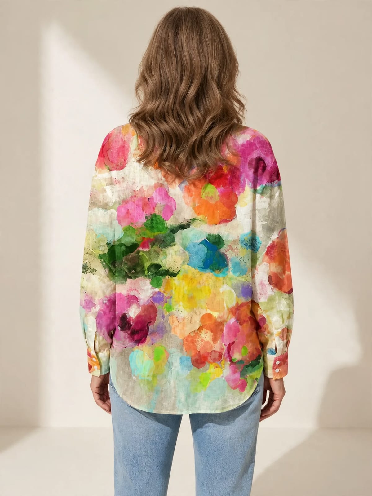 Lichte blouse met aquarelprint – Achterkant