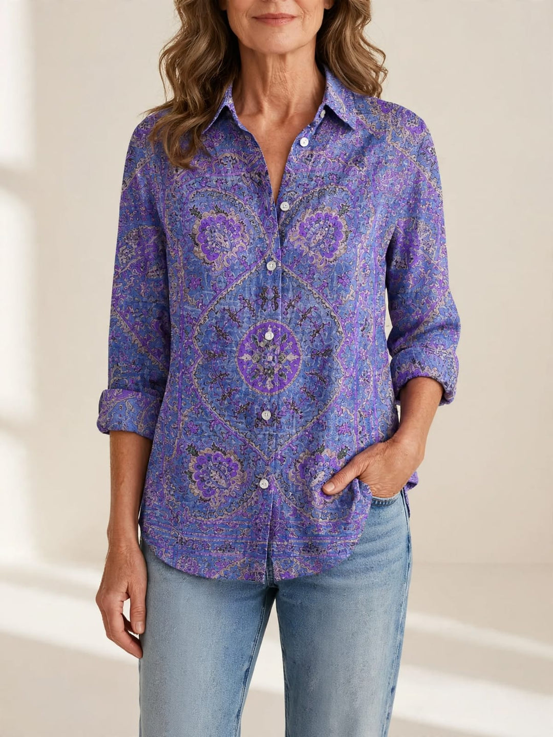 Lichte en kleurrijke blouse met print