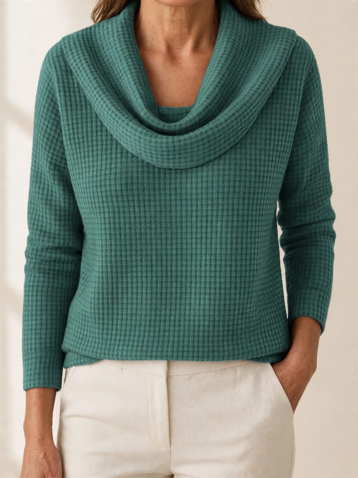 Lindsay – trui met watervalhals – Groen – detail
