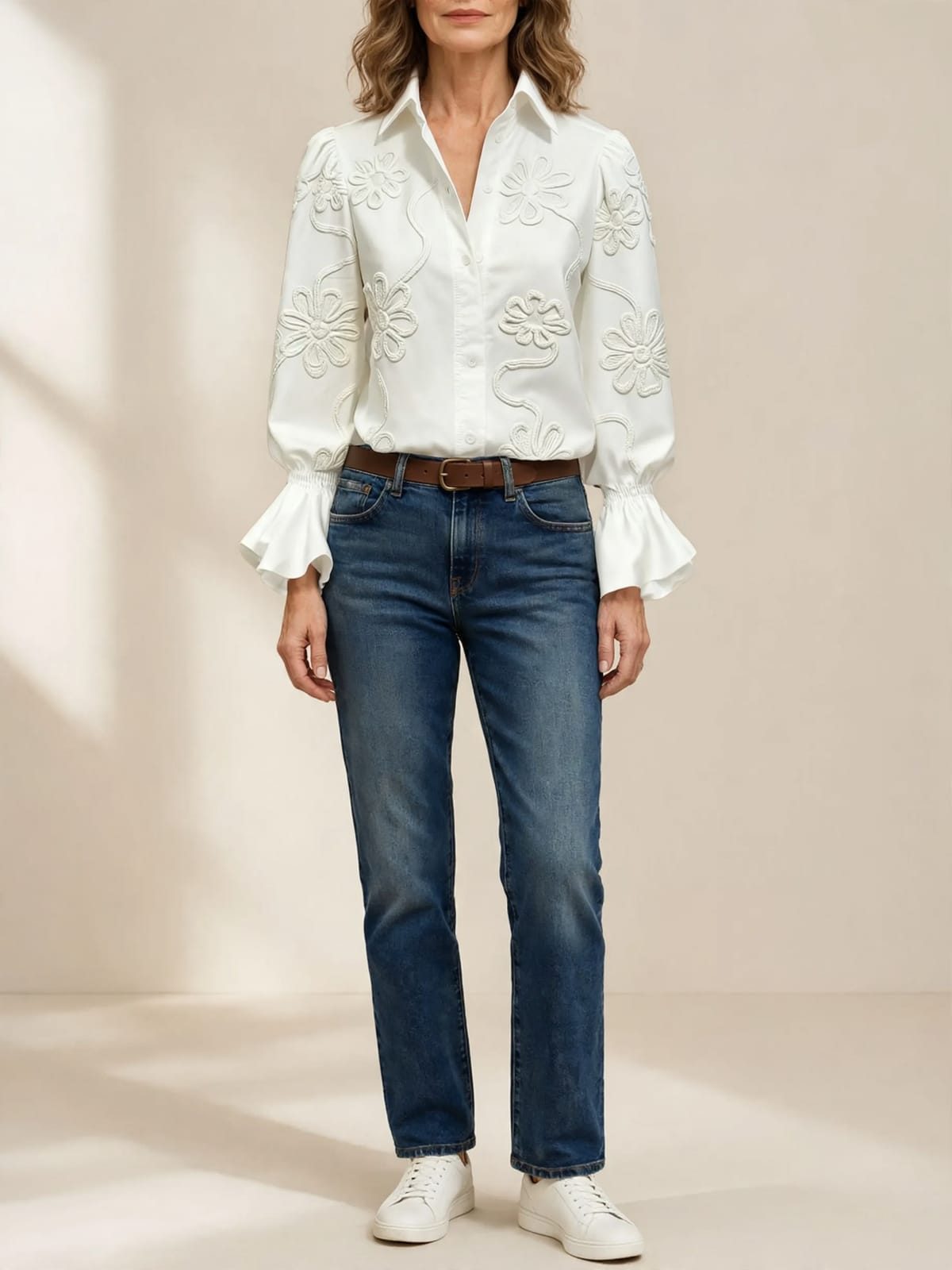 Marianne – blouse met bloemen – Hele lengte