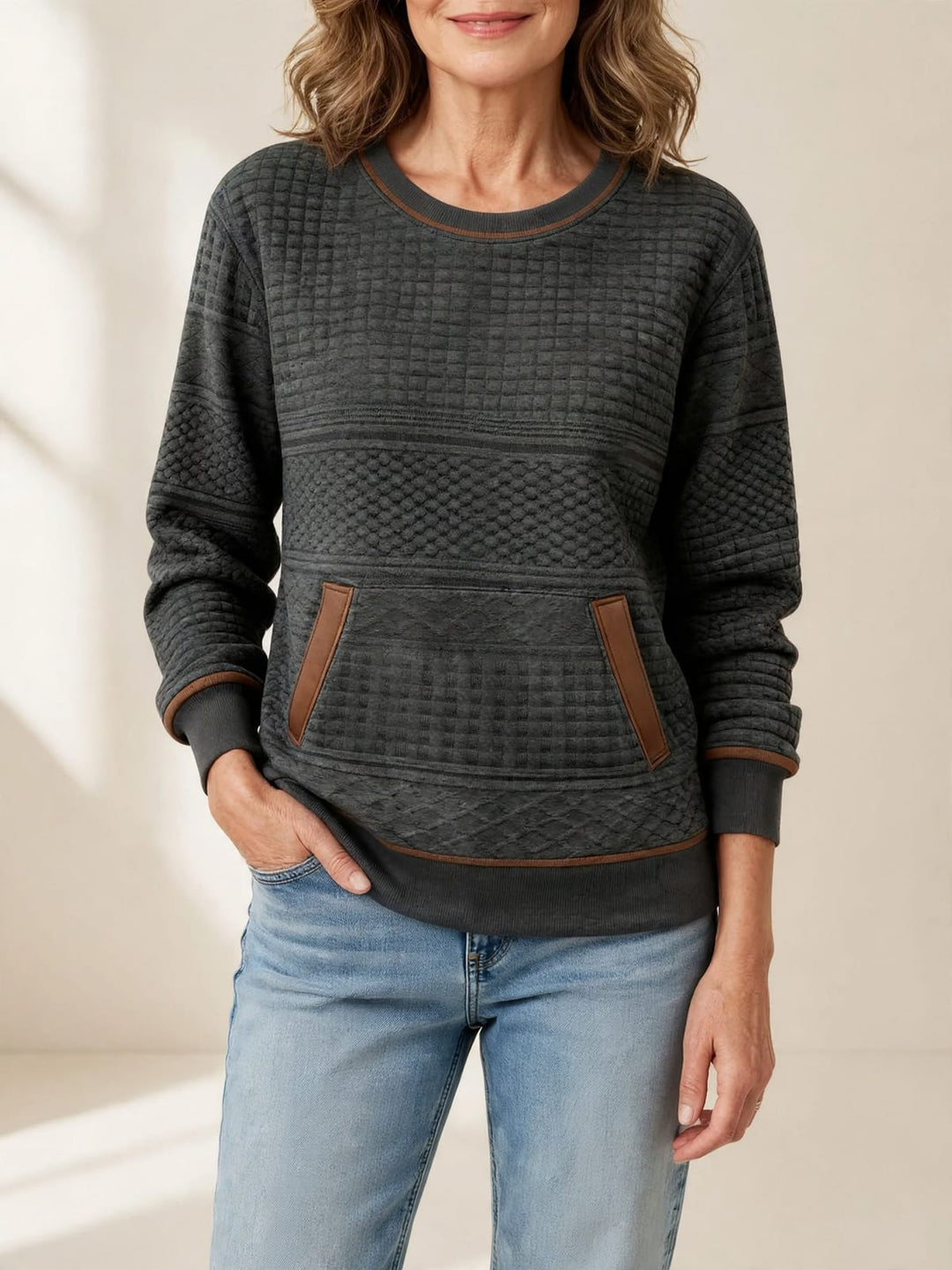 Noelle | Sweatshirt met ronde hals en kleurvlakken