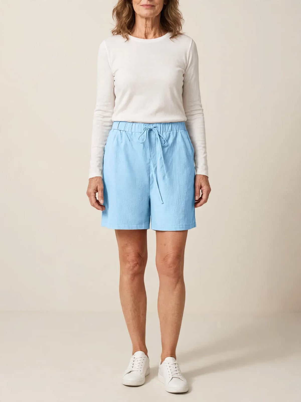 Sophie – korte broek met trekkoord – Lichtblauw – hele lengte